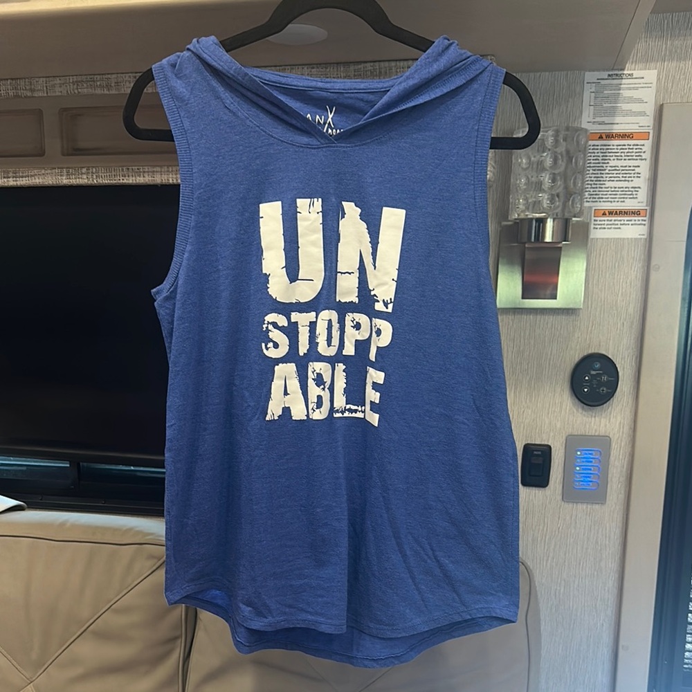 Blue Sleeveless Hoodie Top